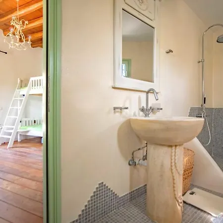 Luxury Estate Plaka וילה *