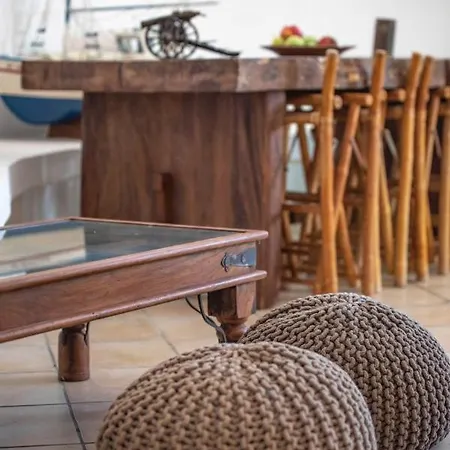 Luxury Estate Plaka Βίλα