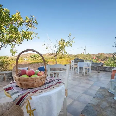 Luxury Estate Plaka